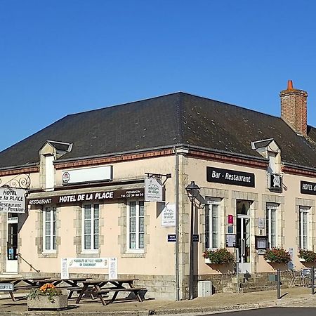 Hotel De La Place Germigny-des-Prés 외부 사진